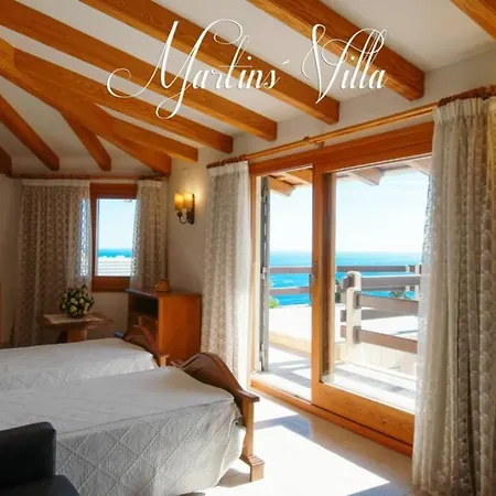 Villa Martin 'S Villa. House On The Beach With Pool *
